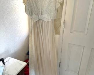 Vintage Wedding Dress 