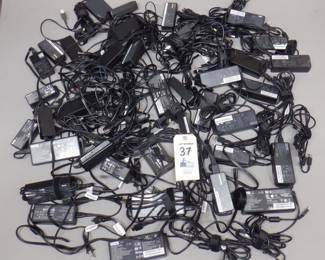 LOT OF LENOVO CHARGERS 60W, 45,W SQUARE TIP