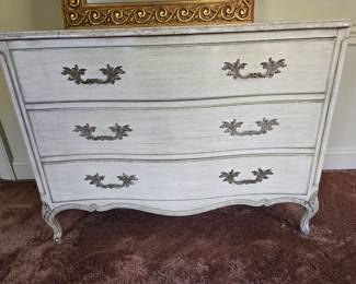 Henredon Marble Top Dresser $350 obo
44" w x 19" d x 32" tall