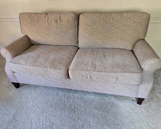 Couch $400 obo
72" w x 32" d x 34" tall