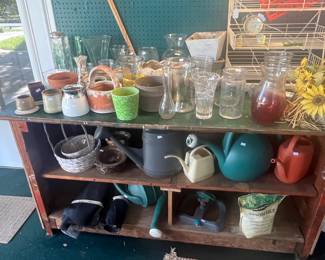 Lawn & garden supplies