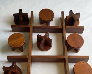 Wooden tic tac toe set