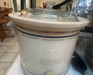 Hamilton Beach crock pot (large)