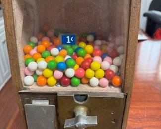 Vintage Victor gumball machine