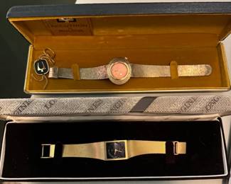 Small amount of jewelry including watches