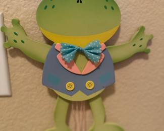 Frog decor