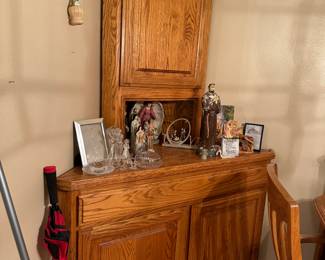 Corner cabinet hutch buffet