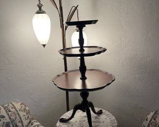 FLOOR LAMP