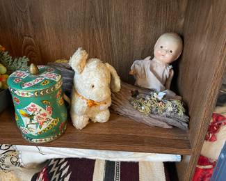 DECOR, VINTAGE TOYS