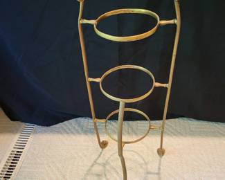 Brass Plate/Plant Stand. 