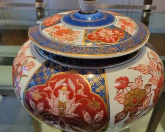 Imari Covered Jar. 