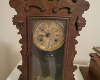 A Gingerbread Mantle Clock.