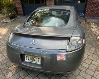 "Floozie"- mobile 140k well cared for miles, Valve cover gasket just done w/paperwork, new headlights, new battery, daily driver for over 8 years!  Asking $4000 or best offer, books out over $4500.