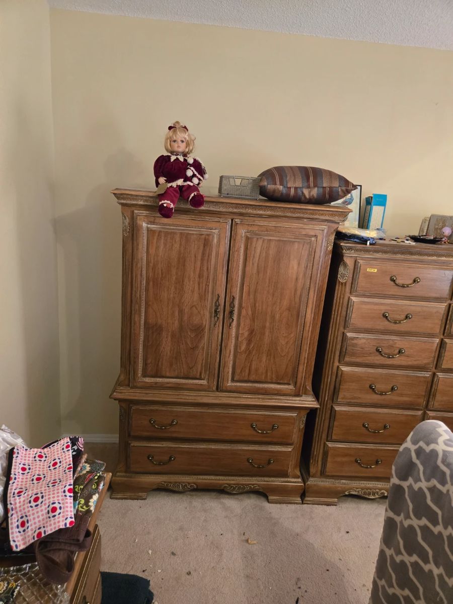 Back at the Packed Clayton Sale! Bigger Discounts! starts on 10/19/2024