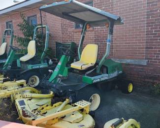 John Deere Commercial 72 Lawn Mower F932 Front Mow, Model 3TG72-UJ