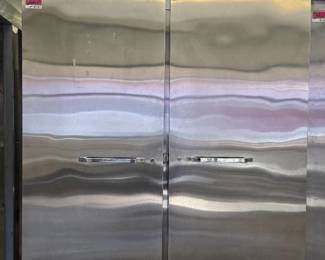 Master Build Endura Model MNR522SSS/0X Commercial Refrigerator/ Freezer