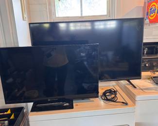 Four flatscreen tv's