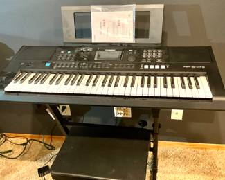 Yamaha PSR-E473