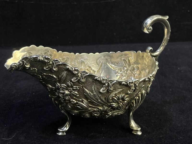 Quinn's Weekly Wednesday Auction in Falls Church, VA starts on 10/18/2024