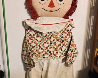 Vintage Raggedy Ann Sleeping Bag w/Zipper Side.