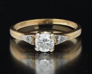 Ladies Diamond Engagement Ring