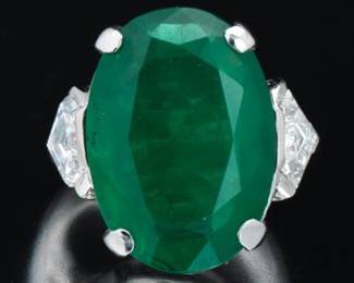 A Fine 13.93 Carat Emerald and Diamond Ring