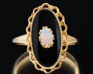 Ladies Onyx and Opal Ring
