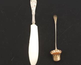 Two Tiffany Sterling Silver Serving Pieces, Audubon Pattern
