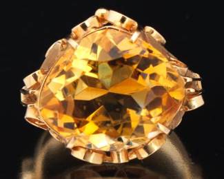 Ladies Golden Citrine and Gold Ring