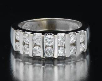Ladies Gold and Diamond Ring