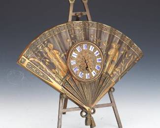 19th Century Bronze Chinoiserie French Table Clock