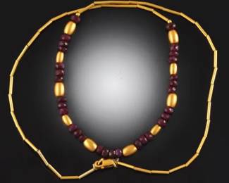 Ladies Gold and Ruby Necklace