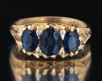 Ladies Mid Century Gold and Blue Sapphire Ring