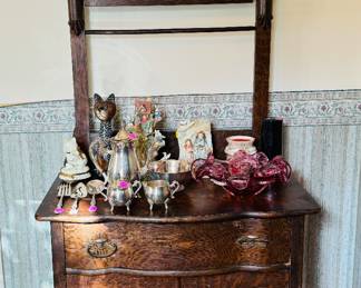 Oak wash stand with mirror