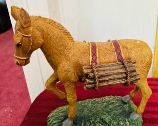 Hawthorne Village 2007 Thomas Kinkade devoted donkey/nativity scene