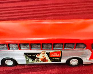 Hawthorne Village Coca-Cola bus