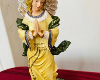Hawthorne Village 2007 Thomas Kinkade Angel of Hope/nativity scene