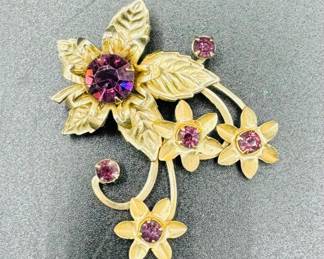 Vintage Amethyst Flower Pin/ Brooch