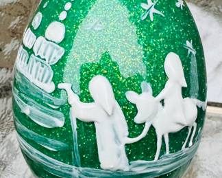 Hand painted HEN egg Christmas ornament 2001