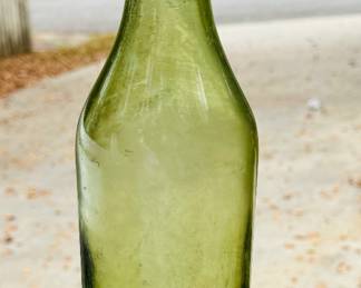 Antique medium Green Glass Burgundy / Champagne bottle with push / kick up