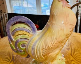 Large decorative rooster