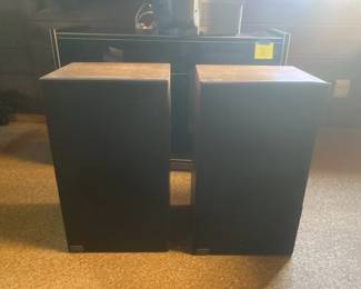 Lot 18 | Pair Of Infinity 3000 Speakers
