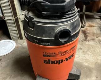 Lot 161 | Vintage Shop Vac
