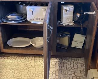 Lot 397 | Contents of 2 Cupboards
