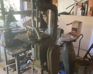 Lot 162 | Delta Band Saw
