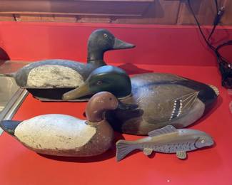 Lot 419 | Duck and Fish Decoys
