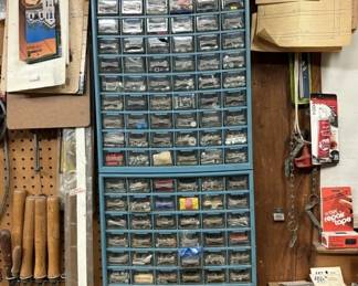 Lot 182 | Contents of Cabinet
