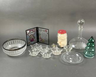 Lot 84 | Vintage Glass Lot
