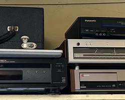 Lot 69 | Contents Of Shelf
