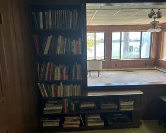 Lot 151 | Contents of Bookshelf
